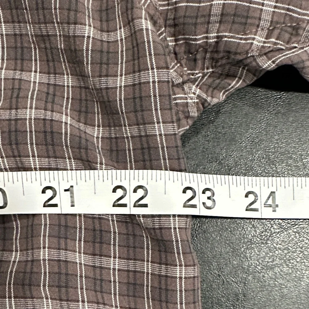 The North Face Men's Gray Plaid Button-Down Shirt